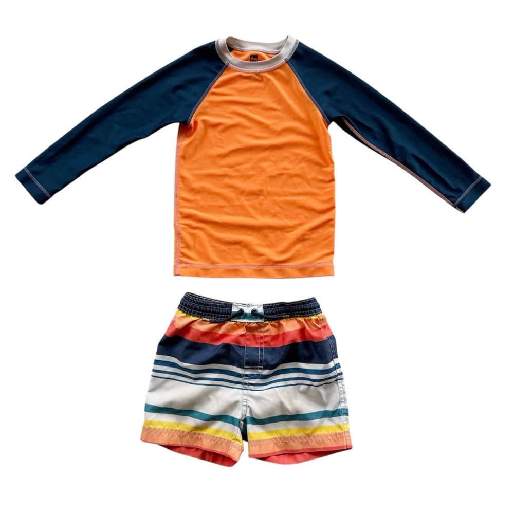 Tea Collection Rash Guard and Swim Trunk Set size 4
